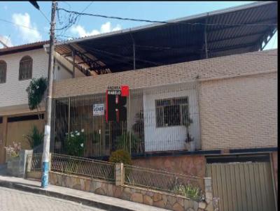 Casa para Venda, em Manhuaçu, bairro Centro, 6 dormitórios, 4 banheiros, 3 vagas